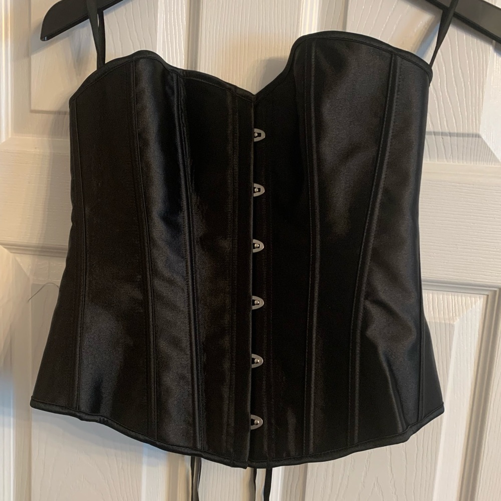 black corset